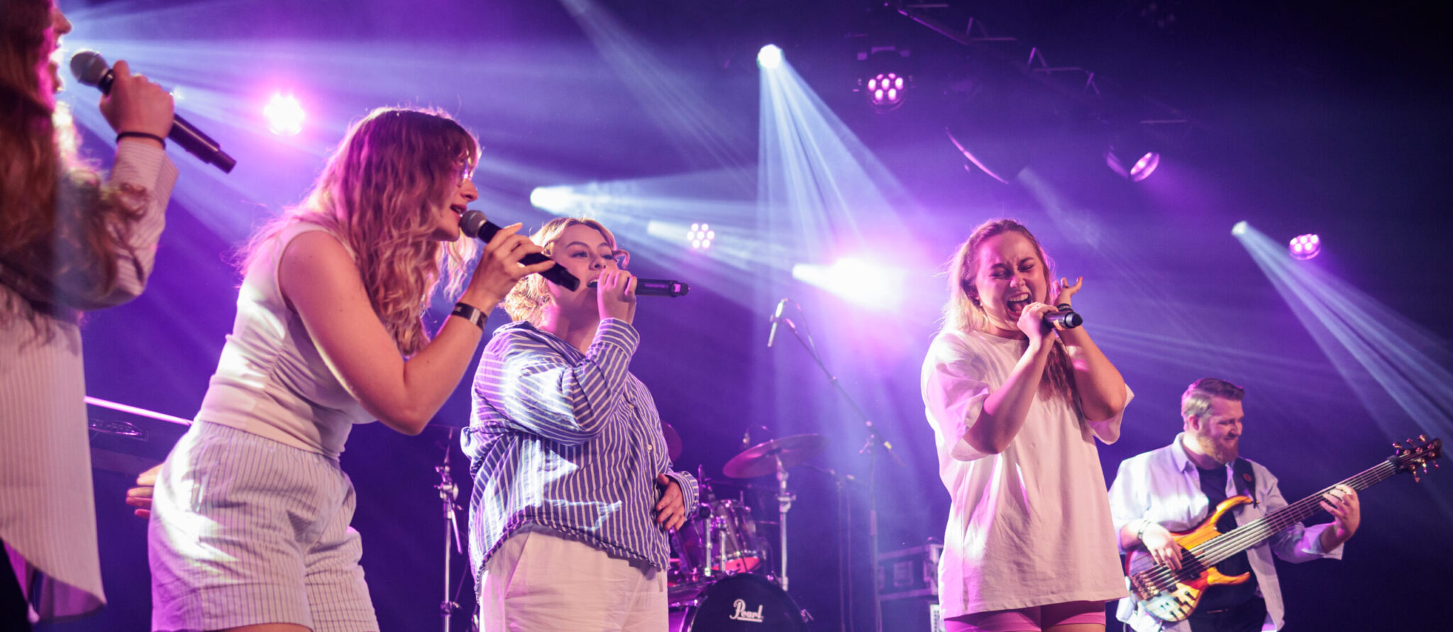 Luelle Band Header